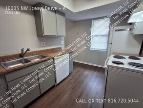10005 NW Jones Dr in Kansas City, MO - Building Photo - Building Photo
