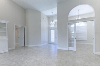 566 Port Bendres Dr in Punta Gorda, FL - Building Photo - Building Photo