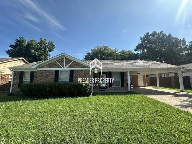 property at 7086 Hillshire Dr