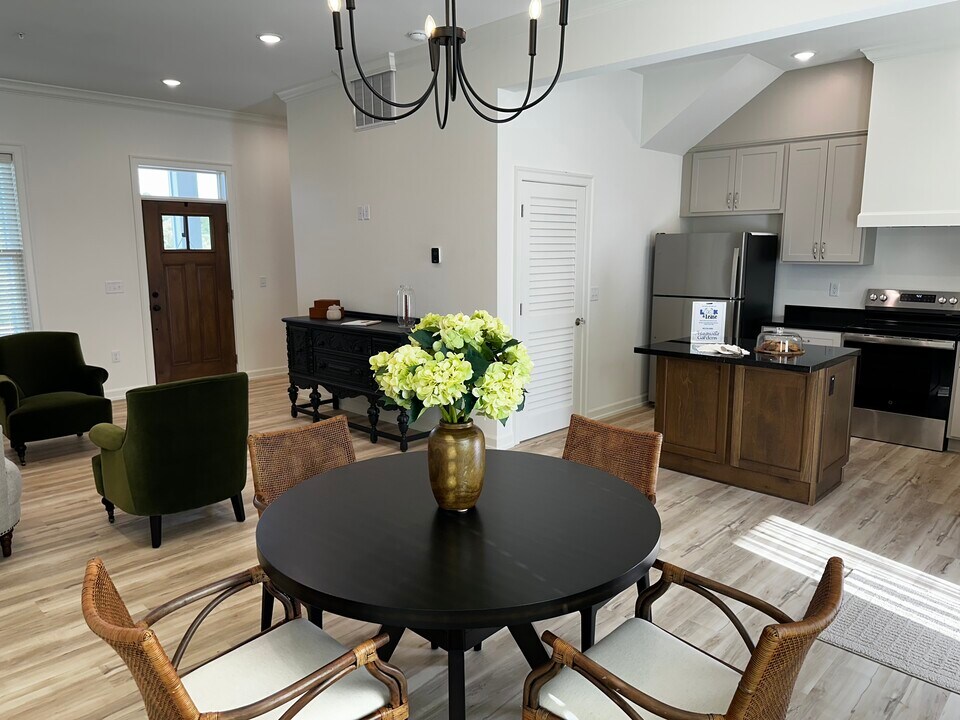 Magnolia Gardens in Greenbrier, AR - Building Photo