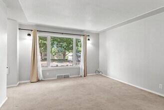 2112 E 10th Ave in Spokane, WA - Building Photo - Building Photo