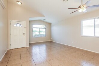 4449 N 123rd Dr in Avondale, AZ - Building Photo - Building Photo