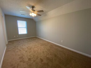 450 Bridgewater Way in Athens, GA - Building Photo - Building Photo