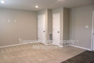 9818 Ruby Lockhart Blvd in Bowie, MD - Building Photo - Building Photo