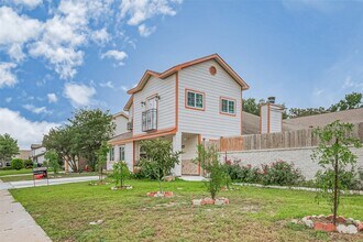 7618 Del Glen Ln in Houston, TX - Building Photo - Building Photo