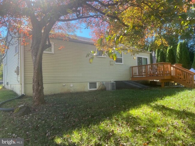 518 Media Line Rd in Newtown Square, PA - Building Photo - Building Photo