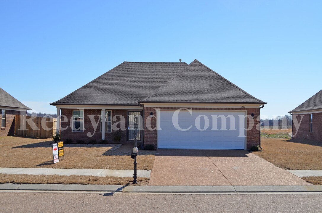 9147 Mallard Park Blvd in Walls, MS - Building Photo