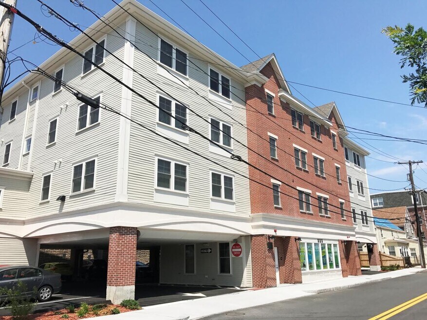 360 Washington St Apartments and Nearby Dedham Apartments For Rent