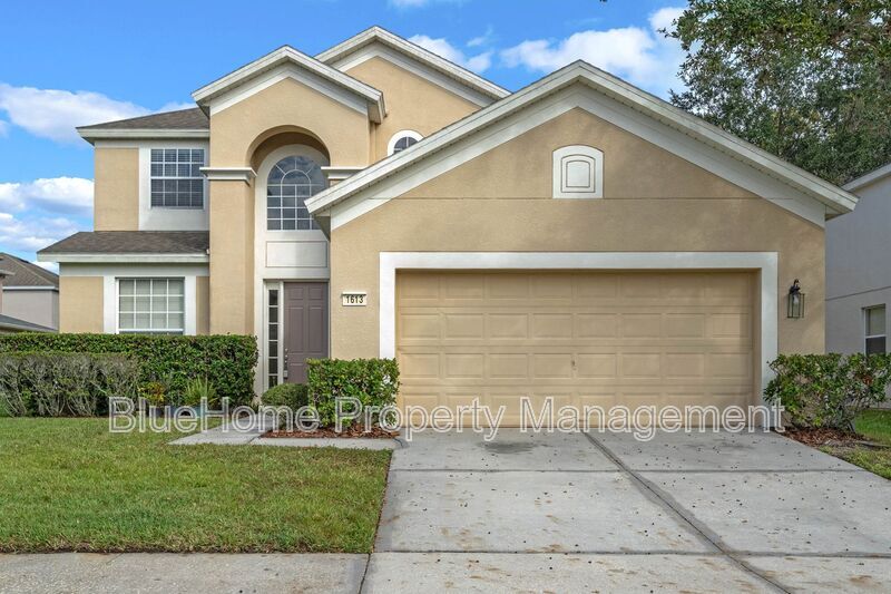 1613 Malon Bay Dr in Orlando, FL - Building Photo