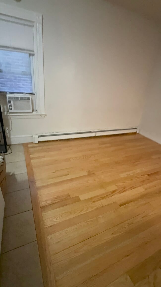 3 Warwick St, Unit 3, Unit 3