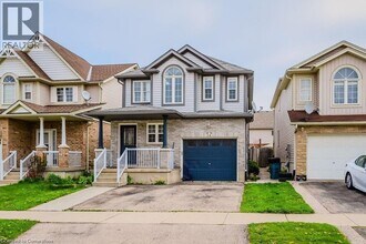 14 Verona St in Kitchener, ON - Building Photo - Building Photo