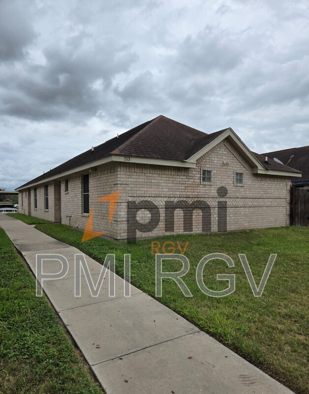 1513 Acme Ln in Edinburg, TX - Building Photo - Building Photo