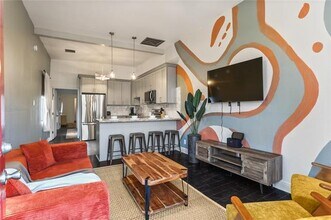 723 N Salcedo St in New Orleans, LA - Building Photo - Building Photo