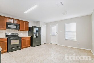 2905 Englenook Dr in Seagoville, TX - Foto de edificio - Building Photo