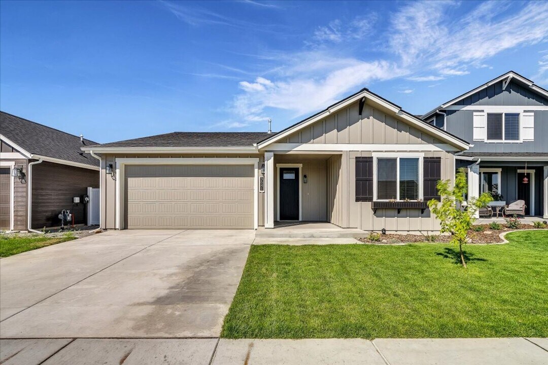 2923 N Corvus St in Post Falls, ID - Building Photo