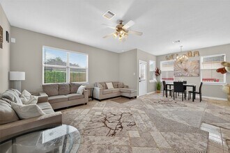 12731 Heather Landing Ln in Houston, TX - Building Photo - Building Photo