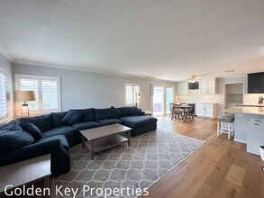 3805 Nautical Dr in Carlsbad, CA - Building Photo - Building Photo