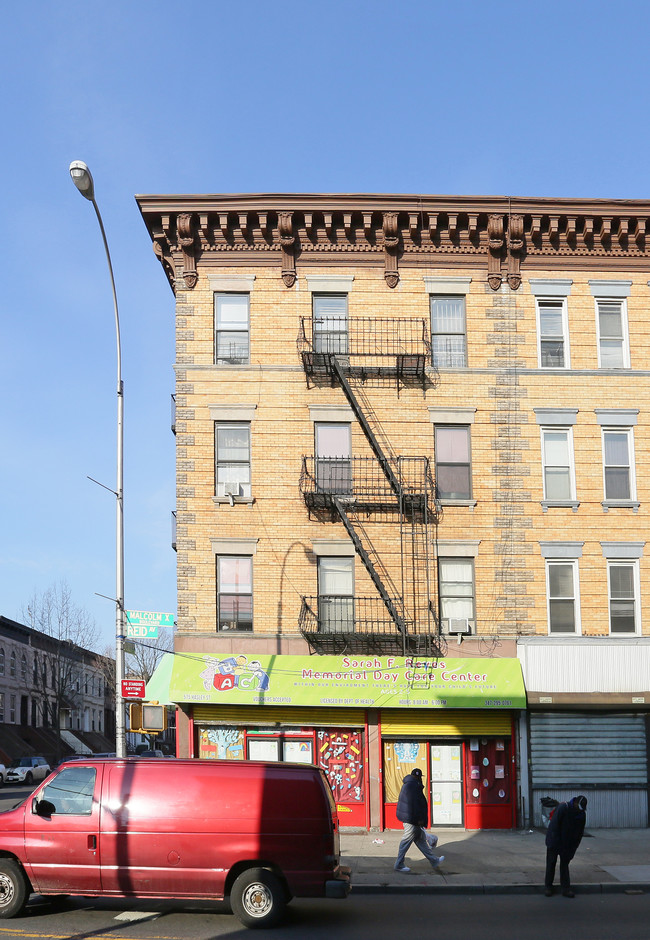 260 Malcolm X Blvd in Brooklyn, NY - Building Photo - Building Photo