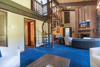 70 Gallun Ln in Snowmass Village, CO - Building Photo - Building Photo