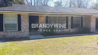 2013 Firestone Rd in Jacksonville, FL - Building Photo