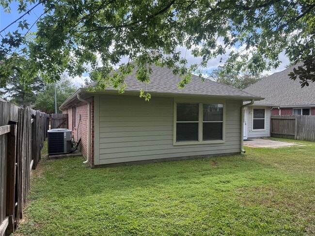 property at 7307 Hollow Field Ln