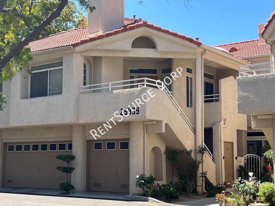 25939 Stafford Canyon Rd in Stevenson Ranch, CA - Building Photo
