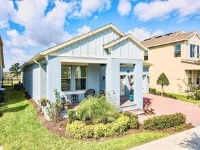 9158 Sonoma Coast Dr in Oakland, FL - Building Photo - Building Photo