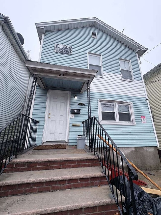 property at 24 Edgar St