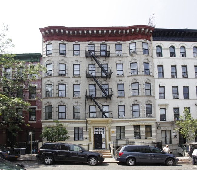 524-526 W 159th St in New York, NY - Building Photo - Building Photo