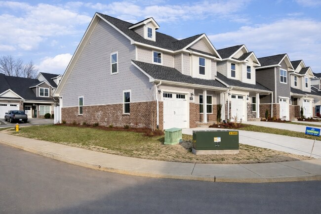 532 Rohan Dr in Murfreesboro, TN - Foto de edificio - Building Photo