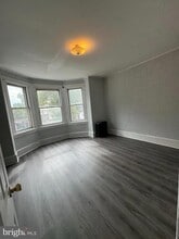 4660 Castor Ave in Philadelphia, PA - Foto de edificio - Building Photo