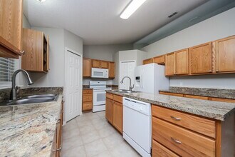 4910 Newton Ct in St. Cloud, FL - Building Photo - Building Photo