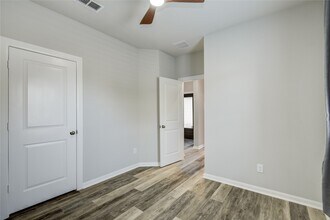 2815 Torrey Pines Dr in Brookshire, TX - Building Photo - Building Photo