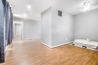 25 Third Ave in Lansdowne, MD - Building Photo - Building Photo
