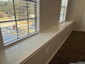 14927 River Wind, Unit 1A in San Antonio, TX - Building Photo - Building Photo