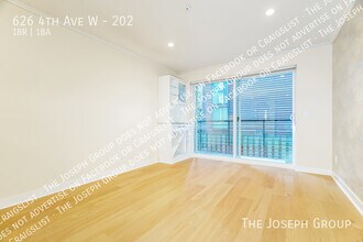 626 4th Ave W in Seattle, WA - Building Photo - Building Photo