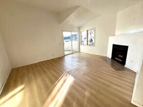 2138 S Coast Hwy in Oceanside, CA - Building Photo - Building Photo