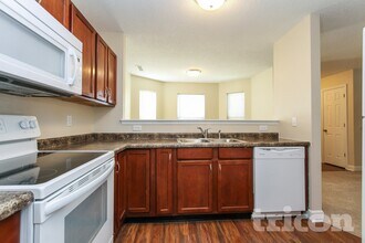 2832 Redland Ln in Indianapolis, IN - Building Photo - Building Photo