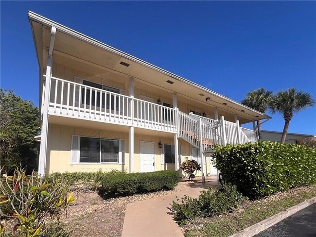 property at 4601 Bayshore Dr