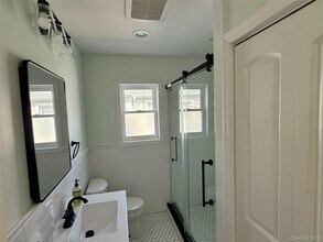 513 E Broadway in Long Beach, NY - Building Photo - Building Photo