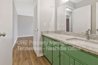 215C Prince Ave in Nashville, TN - Building Photo - Building Photo