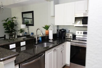 2810 Grande Pkwy in Palm Beach Gardens, FL - Building Photo - Building Photo