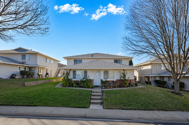 property at 3585 Sapphire Dr