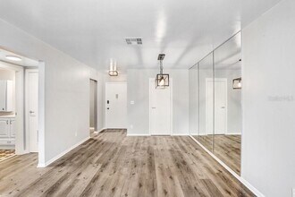 4611 W Fig St in Tampa, FL - Building Photo - Building Photo