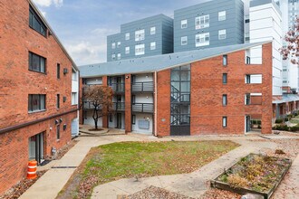 THE ALCOVE @ SECOND & JOHN in Champaign, IL - Building Photo - Building Photo