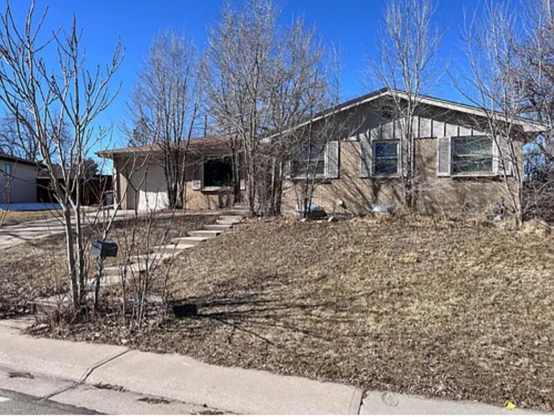 25 S Reed St in Lakewood, CO - Building Photo