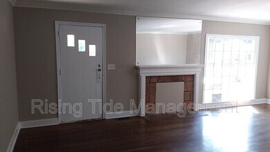 229 Pinewood Ave in Midfield, AL - Building Photo - Building Photo