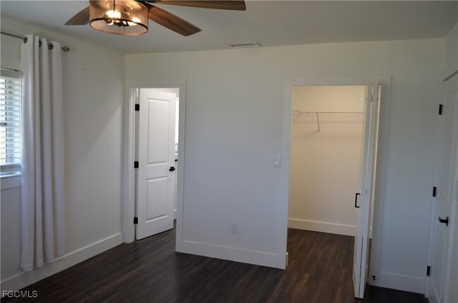 701 SE 36th St in Cape Coral, FL - Building Photo - Building Photo