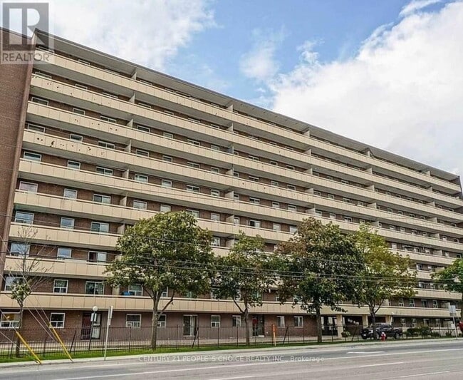 3533 Derry Rd E in Mississauga, ON - Building Photo - Building Photo