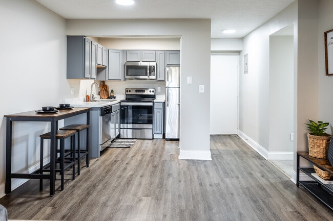 603 Hanna Ave Apartments